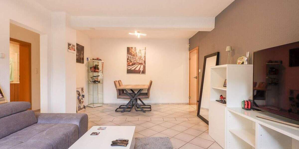 Mehrfamilienhaus, Wohnhaus Lüdenscheid Stüttinghausen - 9 Zimmer, 349 m&sup2;, 399.000&euro; | Angebot:26117799