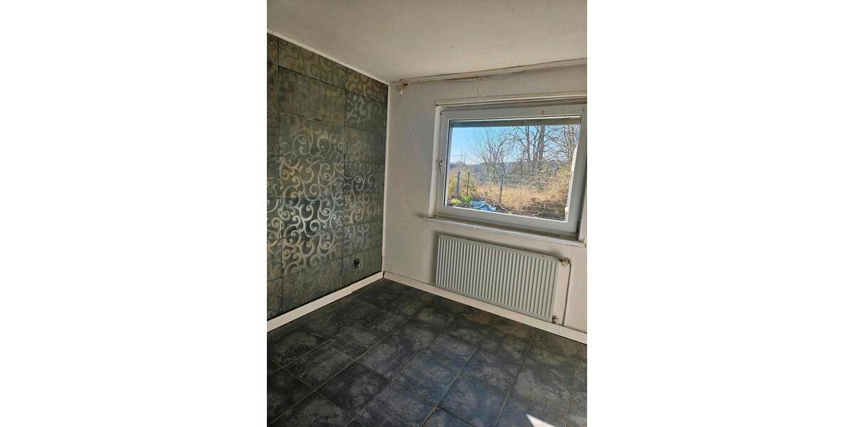 Einfamilienhaus Etzbach - 8 Zimmer, 130 m&sup2;, 1.200&euro; | Angebot:26323072