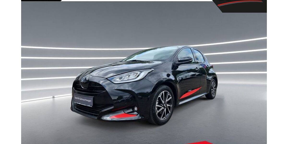 Toyota Yaris 49.500 km 17.650 &euro; Overath 51491