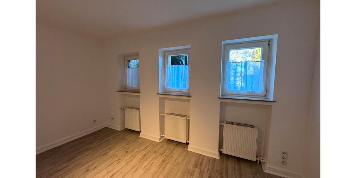 Etagenwohnung Lüdenscheid Othlinghausen - 2 Zimmer, 60 m&sup2;, 399&euro; | Angebot:26604524