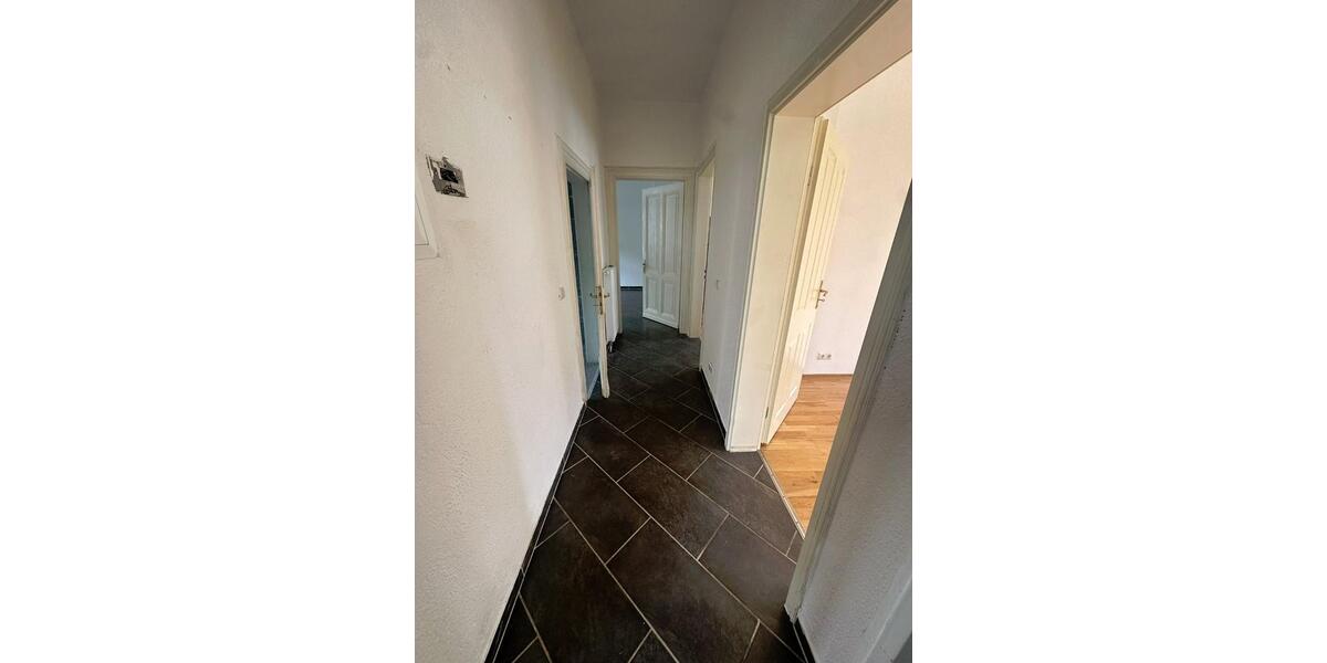 Etagenwohnung Gummersbach Berstig Süd - 2 Zimmer, 75 m&sup2;, 680&euro; | Angebot:25568030