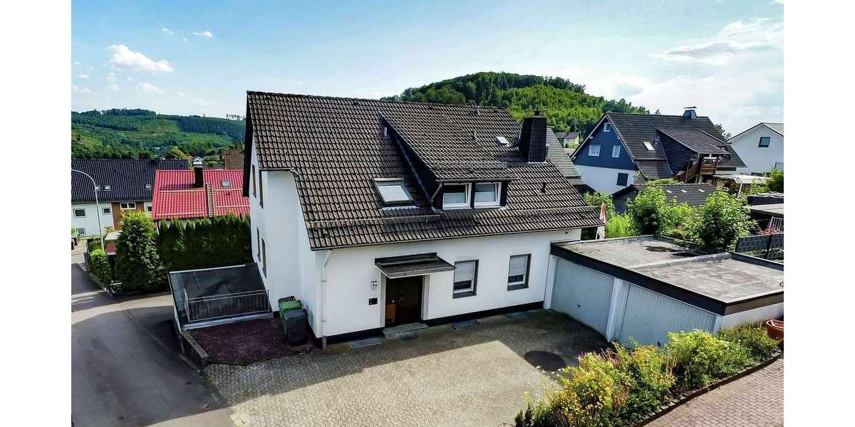 Einfamilienhaus Bergneustadt - 6 Zimmer, 192 m&sup2;, 315.000&euro; | Angebot:25301777