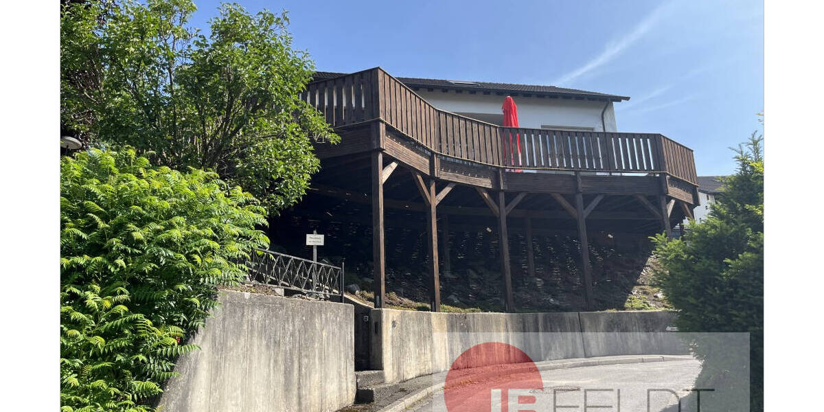 Einfamilienhaus Plettenberg Holthausen - 1 Zimmer, 266 m&sup2;, 345.000&euro; | Angebot:25696077