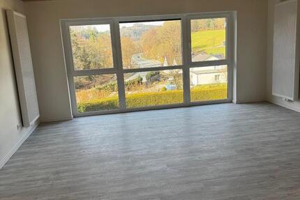 Wohnung Attendorn - 5 Zimmer, 145 m&sup2;, 1.500&euro; | Angebot:25844103