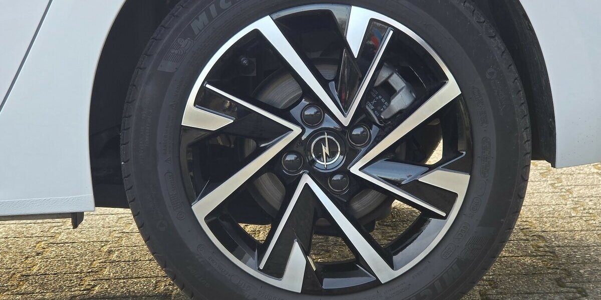 Opel Corsa GS Automatik|Winterpaket|ACC|Kamera 16.668 km 18.550 &euro; Wermelskirchen 42929