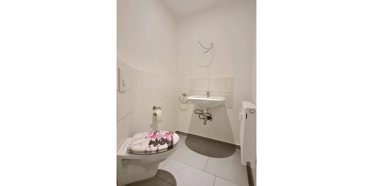 Erdgeschoßwohnung Wissen - 5 Zimmer, 140 m&sup2;, 850&euro; | Angebot:25991989