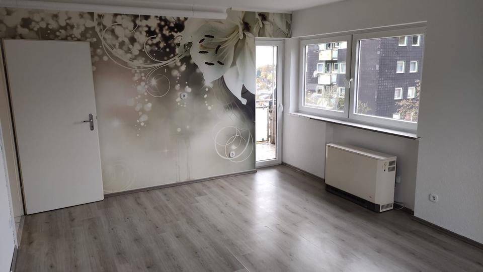 Etagenwohnung Gummersbach Hepel - 3 Zimmer, 73 m&sup2;, 900&euro; | Angebot:26044682