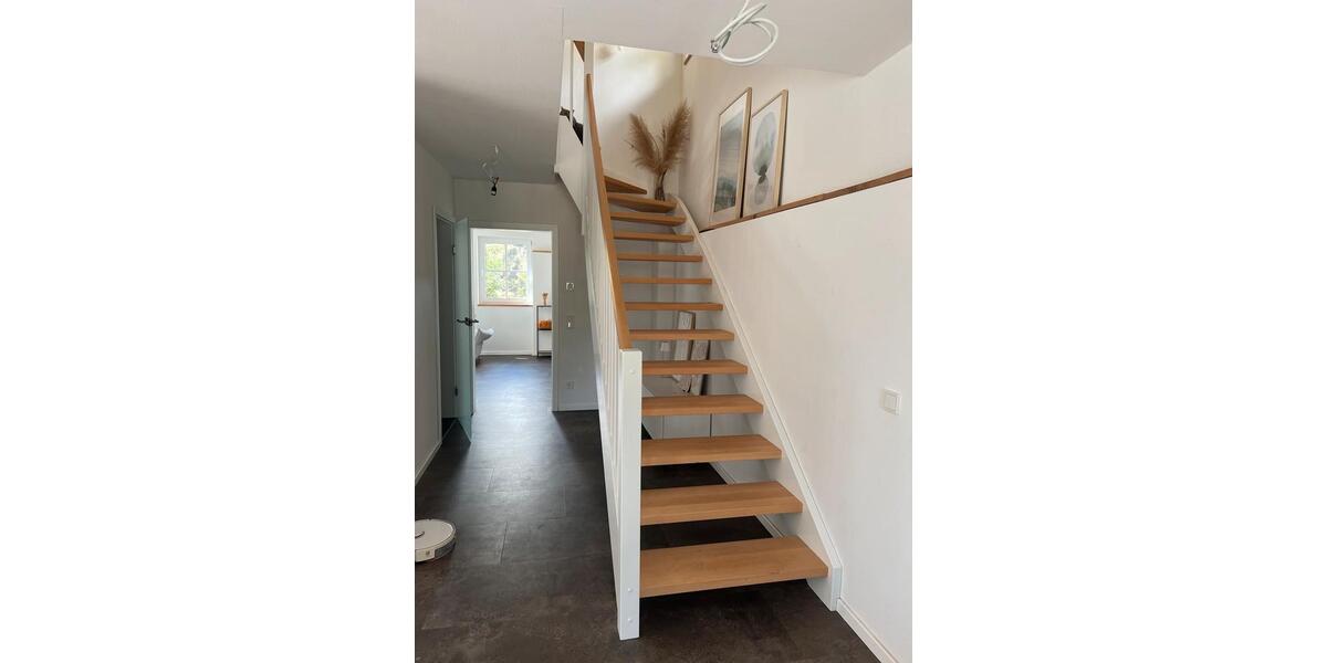Einfamilienhaus Wiehl - 3 Zimmer, 110 m&sup2;, 1.500&euro; | Angebot:27614978