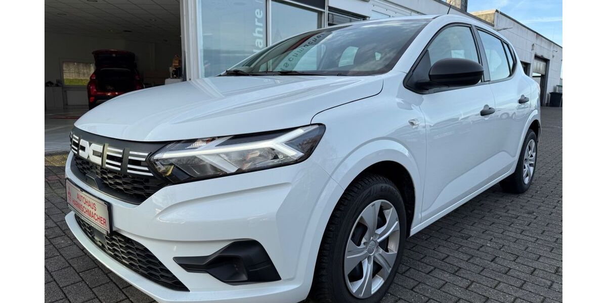 Dacia Sandero 7.084 km 15.888 &euro; Radevormwald 42477