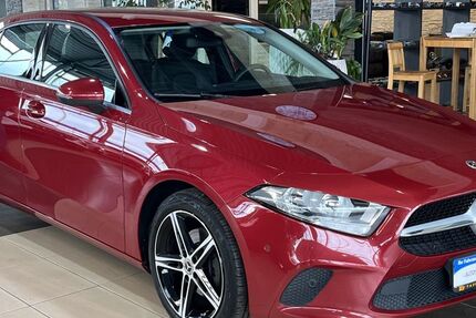 Mercedes-Benz A 200 97.639 km 21.500 &euro; Eitorf 53783