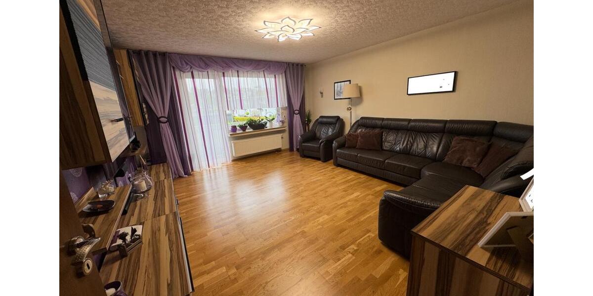 Erdgeschoßwohnung Wermelskirchen - 3 Zimmer, 78 m&sup2;, 240.000&euro; | Angebot:26614300