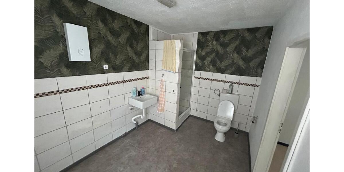 Reihenhaus Wissen - 7 Zimmer, 115 m&sup2;, 150.000&euro; | Angebot:26049997