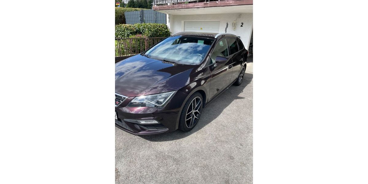 Seat Leon 100.000 km 15.500 &euro; Bergneustadt 51702