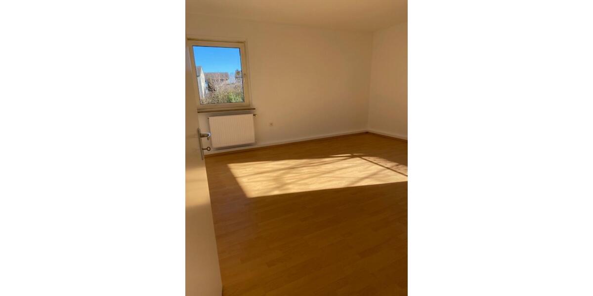Etagenwohnung Lüdenscheid Staberg - 3 Zimmer, 62 m&sup2;, 435&euro; | Angebot:25265406