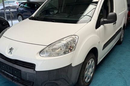 Peugeot Partner 262.566 km 3.490 &euro; Freudenberg 57258