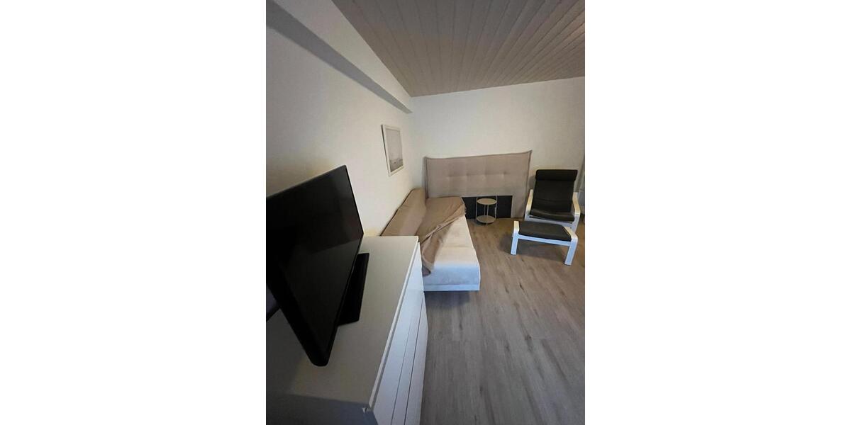 Etagenwohnung Gummersbach Hepel - 1 Zimmer, 37 m&sup2;, 470&euro; | Angebot:27593403