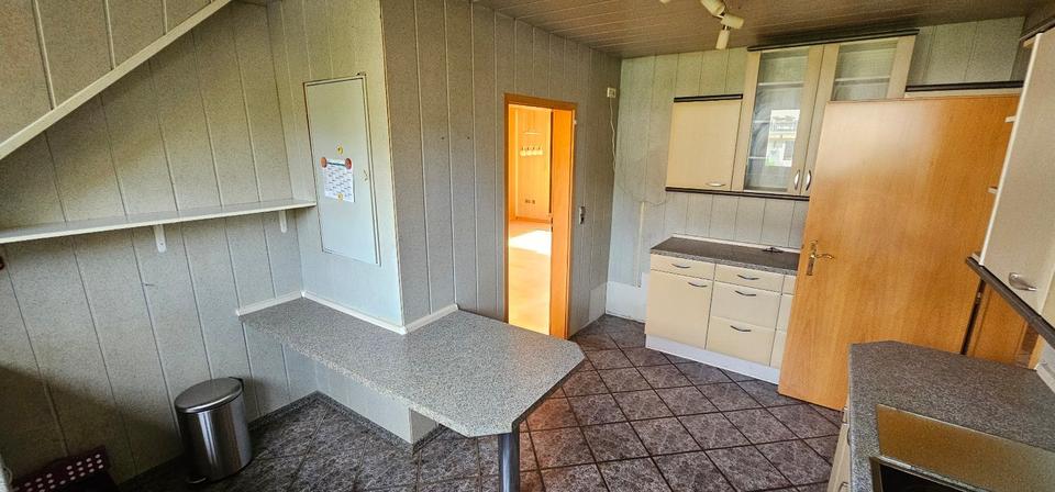 Dachgeschoßwohnung Overath - 4 Zimmer, 105 m&sup2;, 1.050&euro; | Angebot:27587217