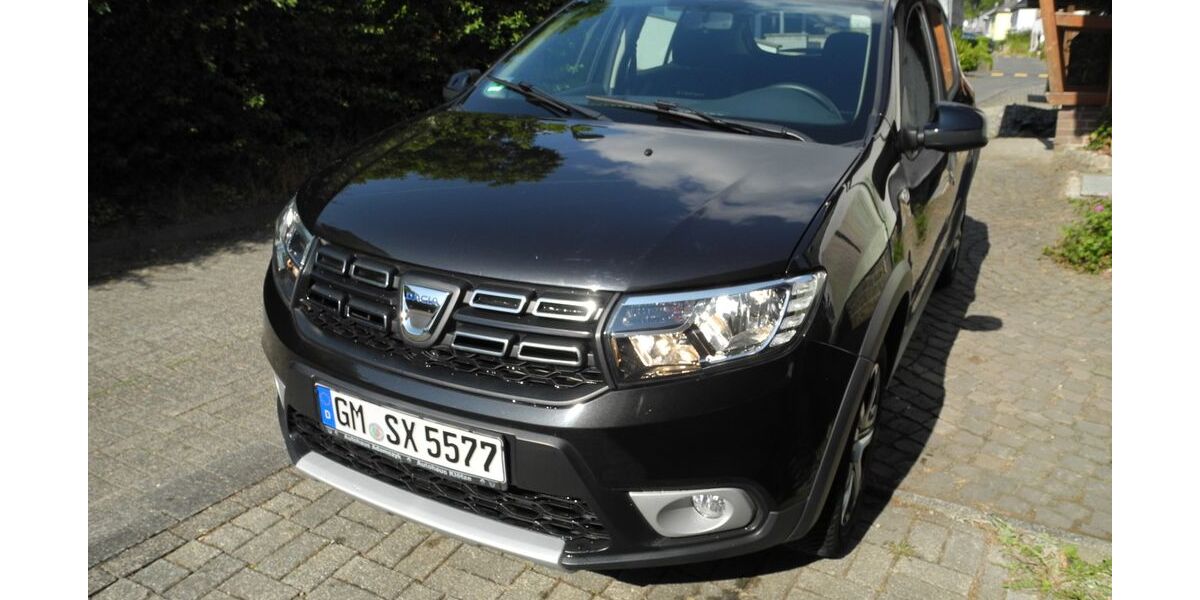 Dacia Sandero 19.800 km 8.400 &euro; Hückeswagen 42499