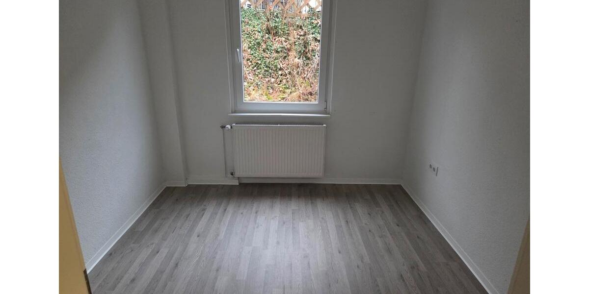 Erdgeschoßwohnung Werdohl - 3 Zimmer, 55 m&sup2;, 359&euro; | Angebot:24947580