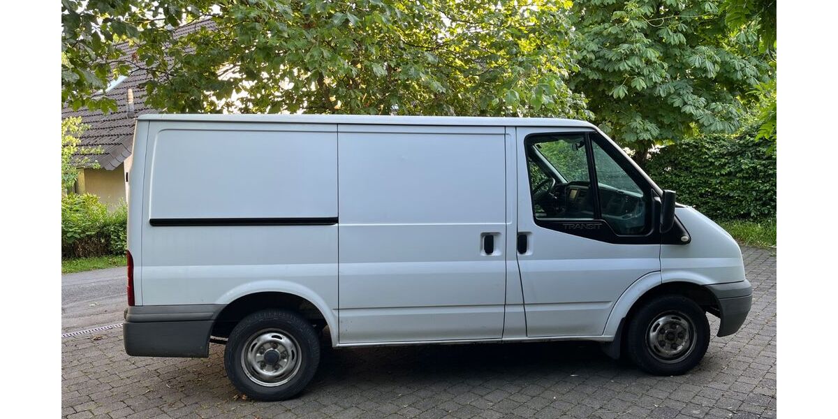 Ford Transit 121.000 km 6.000 &euro; Wiehl 51674