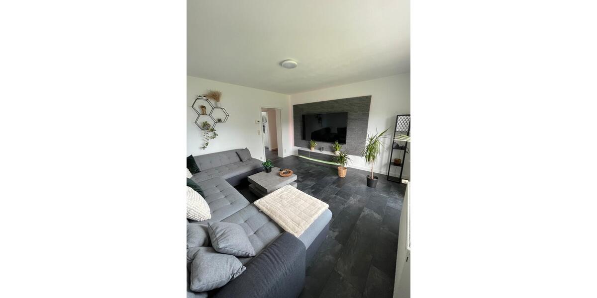 Etagenwohnung Wermelskirchen - 3 Zimmer, 60 m&sup2;, 725&euro; | Angebot:27580959
