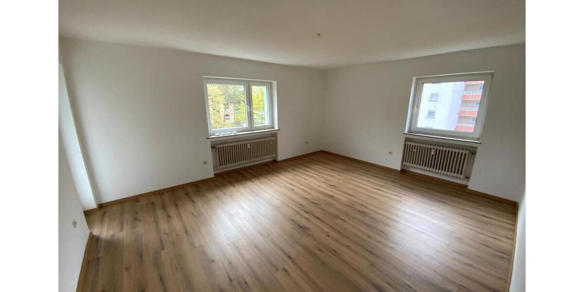 Etagenwohnung Plettenberg - 3 Zimmer, 77 m&sup2;, 529&euro; | Angebot:25901450