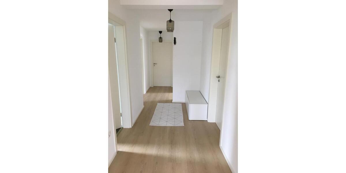 Dachgeschoßwohnung Freudenberg - 3.5 Zimmer, 105 m&sup2;, 990&euro; | Angebot:25790464