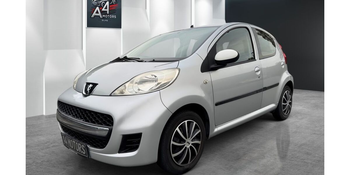 Peugeot 107 70.000 km 3.699 &euro; Olpe 57462