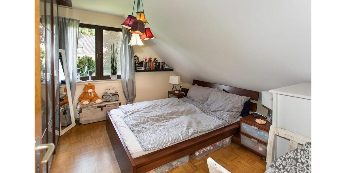 Dachgeschoßwohnung Lüdenscheid - 2 Zimmer, 30 m&sup2;, 221&euro; | Angebot:26479403