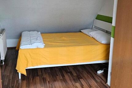 Wohnung Gummersbach Berstig Süd - 1 Zimmer, 20 m&sup2;, 400&euro; | Angebot:25810556