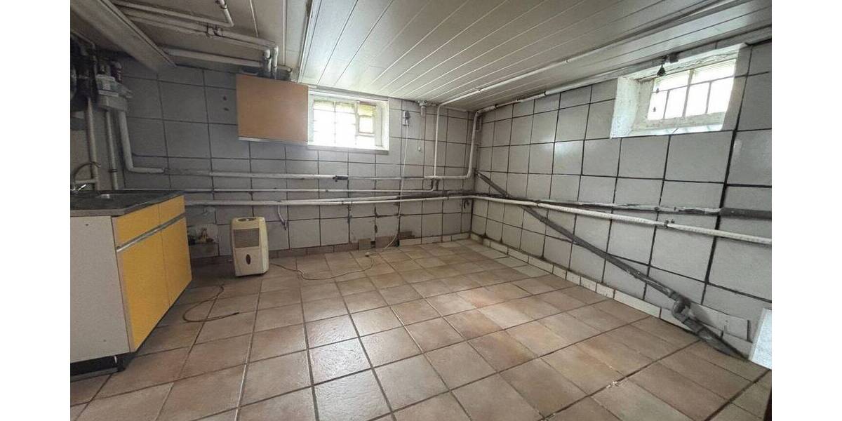 Mehrfamilienhaus, Wohnhaus Wiehl Börnhausen - 4 Zimmer, 155 m&sup2;, 259.000&euro; | Angebot:25666271