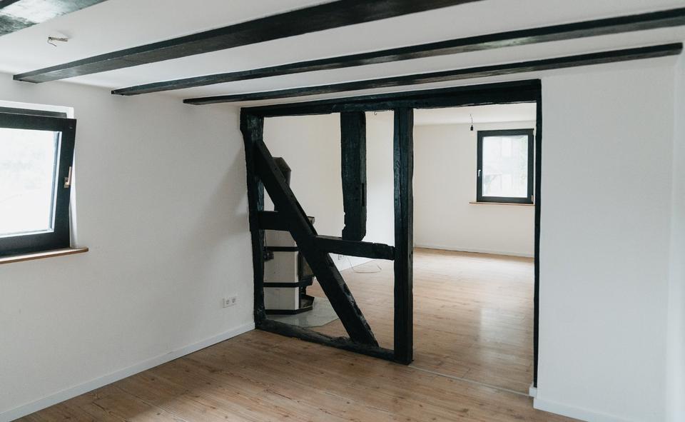 Mehrfamilienhaus, Wohnhaus Waldbröl - 5 Zimmer, 190 m&sup2;, 145.000&euro; | Angebot:27096322