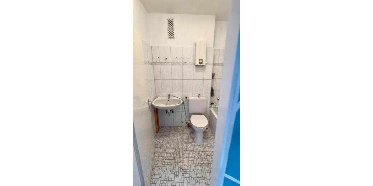 Etagenwohnung Bergneustadt - 2 Zimmer, 65 m&sup2;, 130.000&euro; | Angebot:27450777