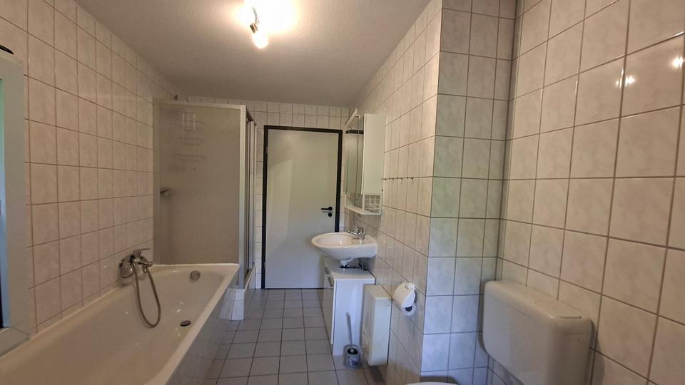 Erdgeschoßwohnung Drolshagen - 2 Zimmer, 80 m&sup2;, 520&euro; | Angebot:27541833
