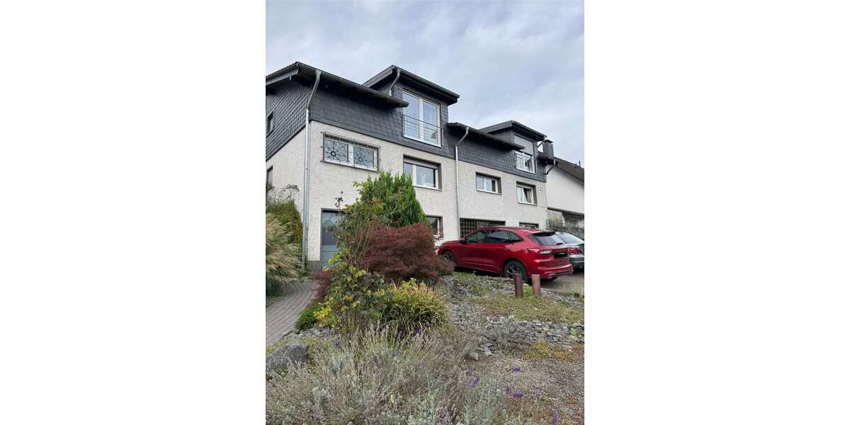 Einfamilienhaus Overath - 9 Zimmer, 309 m&sup2;, 570.000&euro; | Angebot:24706608