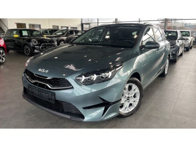 Kia ceed Sportswagon 23.900 km 22.970 &euro; Attendorn 57439