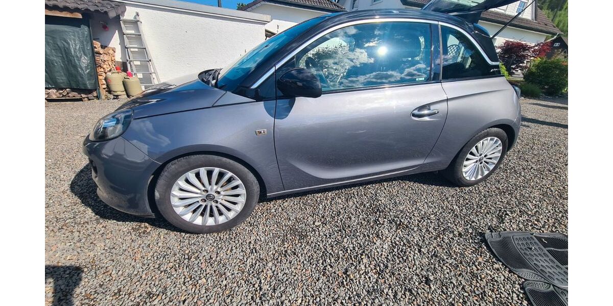 Opel Adam 82.000 km 7.500 &euro; Engelskirchen 51766