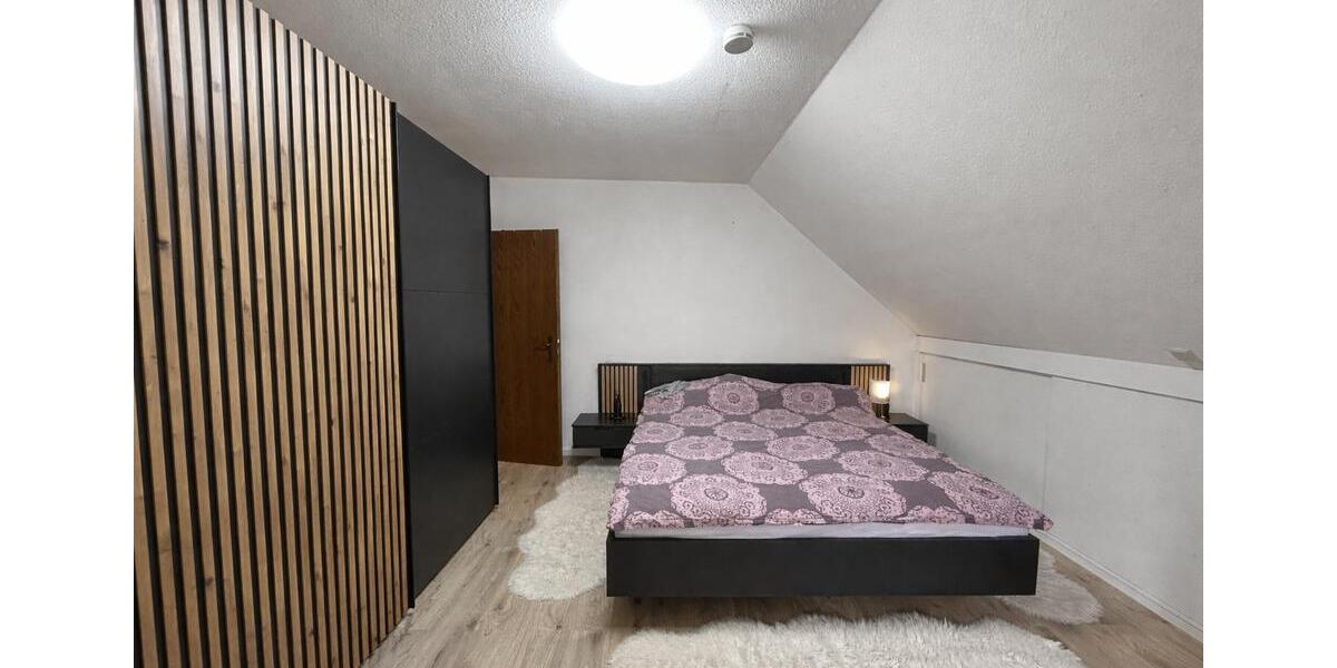 Dachgeschoßwohnung Neunkirchen-Seelscheid Seelscheid - 3 Zimmer, 86 m&sup2;, 770&euro; | Angebot:26007305