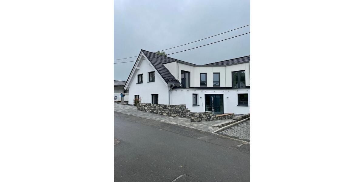 Erdgeschoßwohnung Reichshof - 3 Zimmer, 77 m&sup2;, 850&euro; | Angebot:27584914