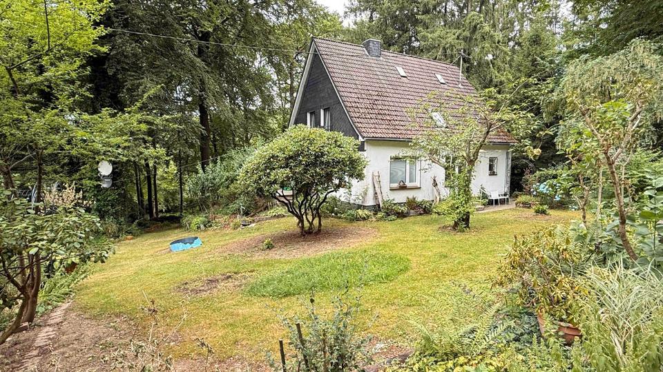 Einfamilienhaus Reichshof - 5 Zimmer, 140 m&sup2;, 1.200&euro; | Angebot:27614976
