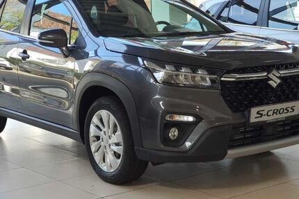 Suzuki (SX4) S-Cross 22.100 km 21.800 &euro; Niederfischbach 57572
