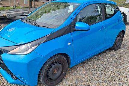 Toyota Aygo (X) 150.000 km 4.600 &euro; Waldbröl 51545