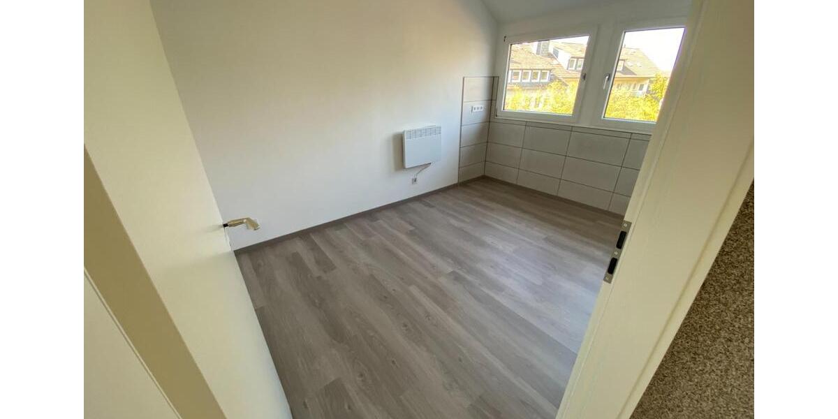 Etagenwohnung Radevormwald - 2 Zimmer, 40 m&sup2;, 390&euro; | Angebot:24755011