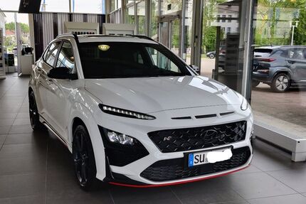Hyundai KONA 43.900 km 29.750 &euro; Much 53804
