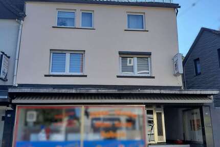 Haus Wissen - 8 Zimmer, 245 m&sup2;, 290.000&euro; | Angebot:22673958