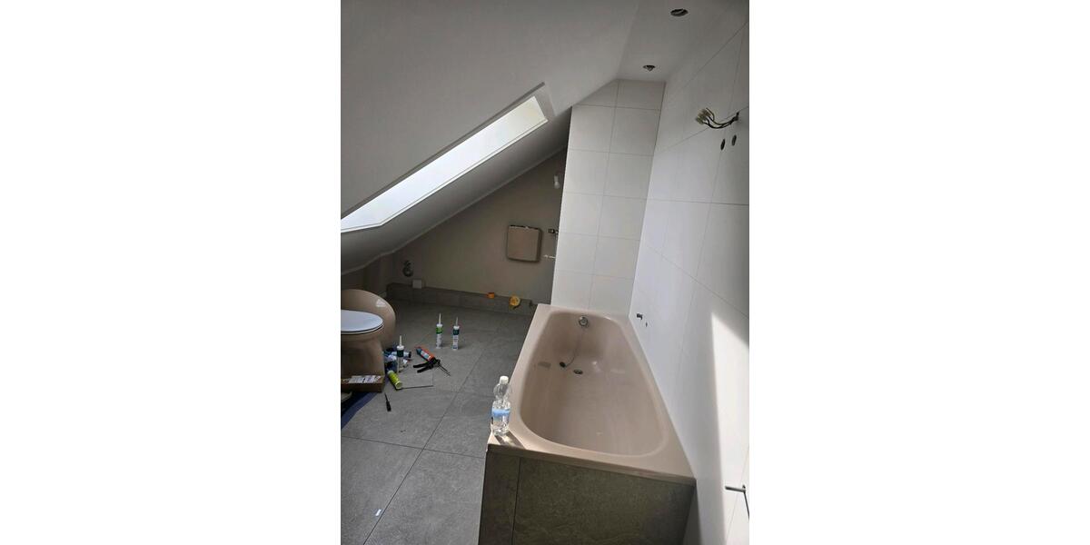 Dachgeschoßwohnung Neunkirchen-Seelscheid Seelscheid - 2 Zimmer, 78 m&sup2;, 700&euro; | Angebot:25987341