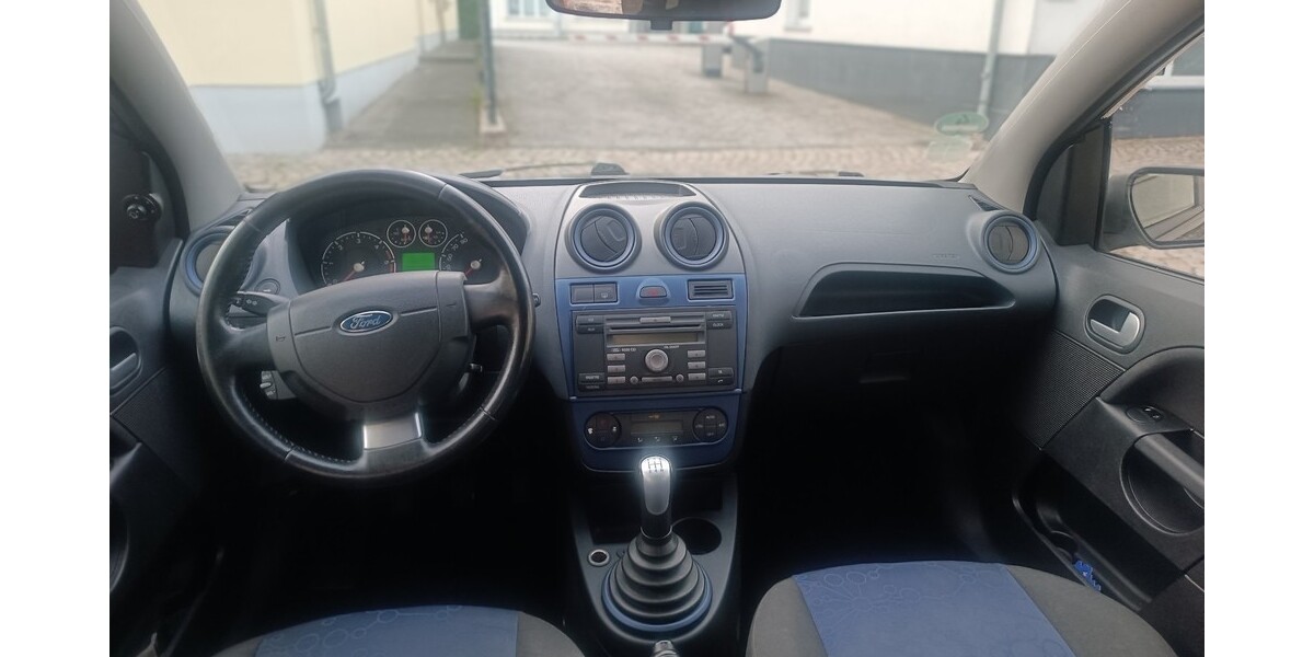 Ford Fiesta 222.689 km 1.200 &euro; Attendorn 57439