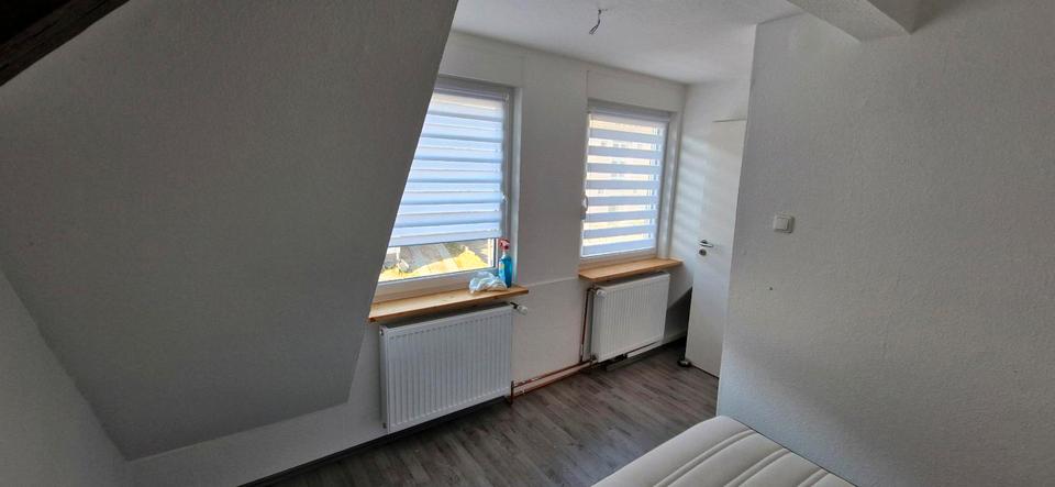 Reihenhaus Lüdenscheid Staberg - 5 Zimmer, 90 m&sup2;, 220.000&euro; | Angebot:26778747