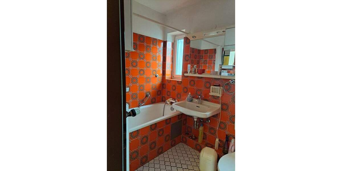 Mehrfamilienhaus, Wohnhaus Kürten Weiden - 5 Zimmer, 119 m&sup2;, 330.000&euro; | Angebot:25699792