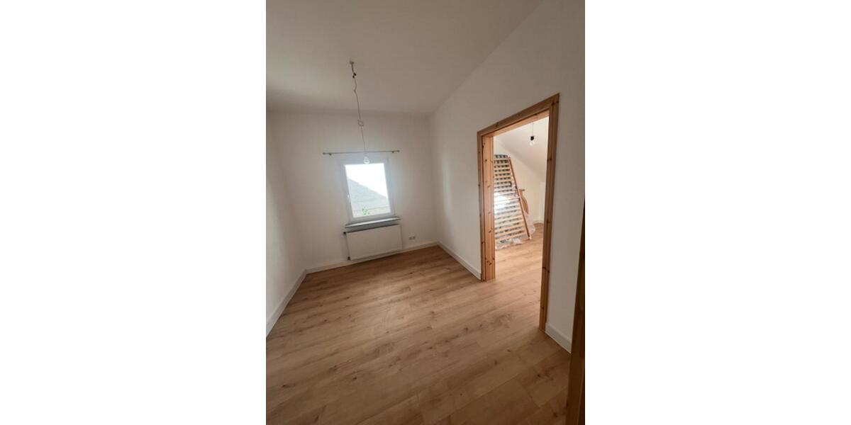 Etagenwohnung Gummersbach - 1 Zimmer, 14 m&sup2;, 350&euro; | Angebot:25547468